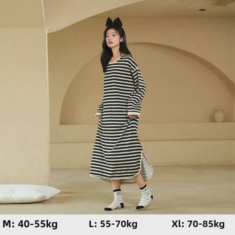 "High-End Striped Long-Sleeve Nightdress with Chest Pad for Women - Over-the-Knee, Large Size, Cotton, Spring to Summer"