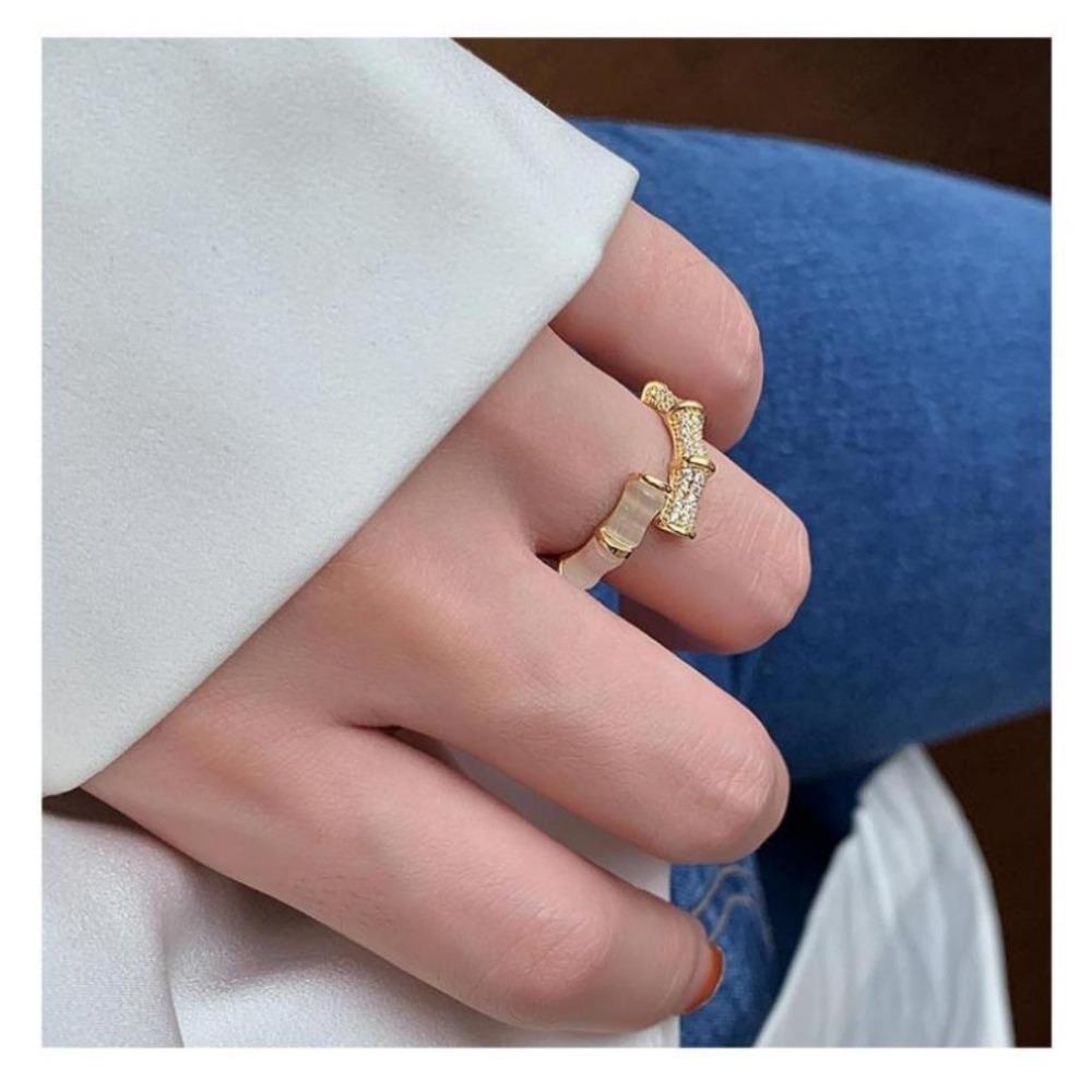 1pcs New Design Opals Bamboo Shape Gold Colour Adjustable Rings Korean Fashion Jewelry Party Luxury Accessory for Woman‘s Gift