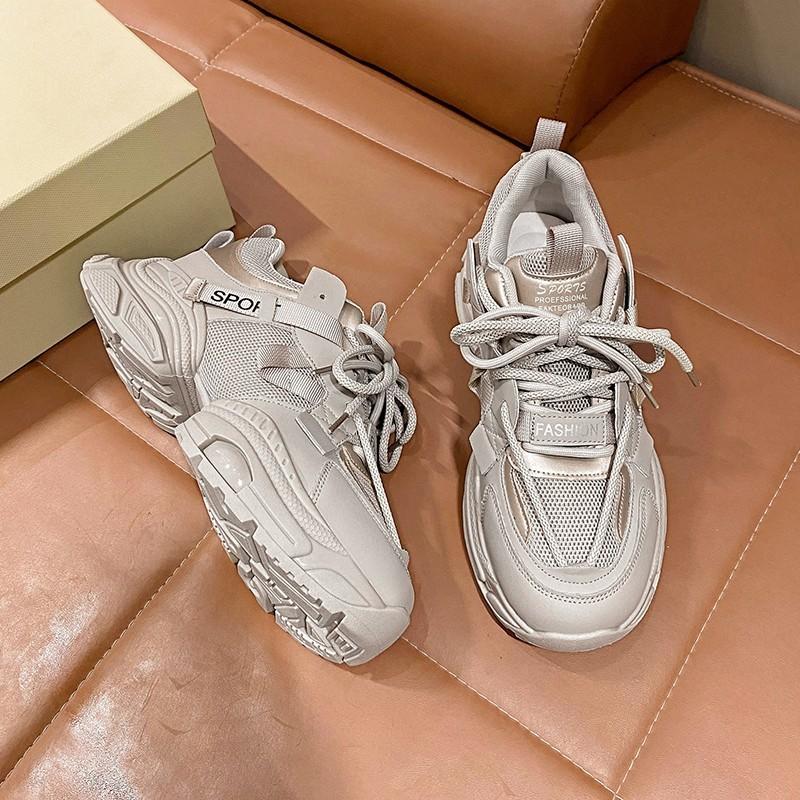 

Пара папиных туфель женская 2024 новая четырехсезонная удобная одежда на шнуровке кексовая платформа повседневная спортивная обувь 43