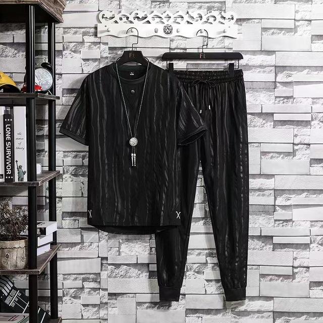 

Летний свободный комплект из двух предметов, мужская футболка с короткими рукавами, брюки на шнурке, корейский спортивный повседневный костюм с морщинами, трендовая мужская одежда S чёрный