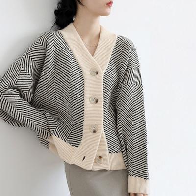Autumn and Winter Women's Stripes, Casual Style, Loose Temperament, Retro Knitted Cardigan Inside and Sweater Jacket Outside