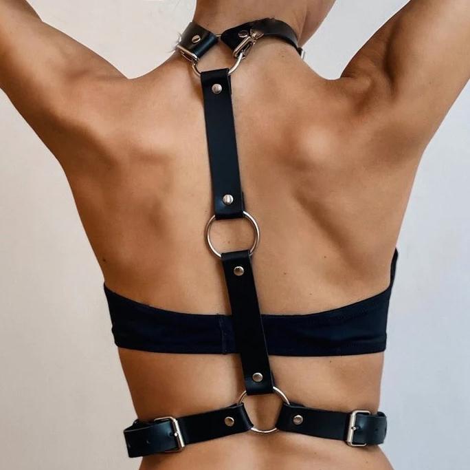 Ladies' Circular Leather Sexy Body Decoration Strap Adjustable Daily Gothic Punk Bondage Tight Strap Couple Bdsm Accessories
