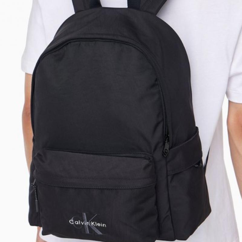 Calvin Klein Jeans Unisex Bold Logo Nylon Campus Round Backpack 4d3114g Ub1 R 
