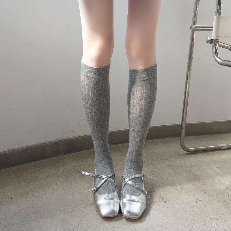 

Женские весенне-летние однотонные тонкие дышащие носки до колена в рубчик 1 pair светло-серый