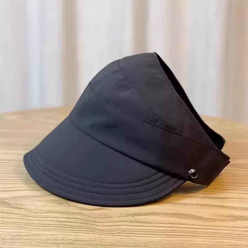 Autumn and Winter Korean Style Warm Peaked Cap for Women Cold Proof Thickened with Velvet  Slimming  Double Sided Equestrian Hat