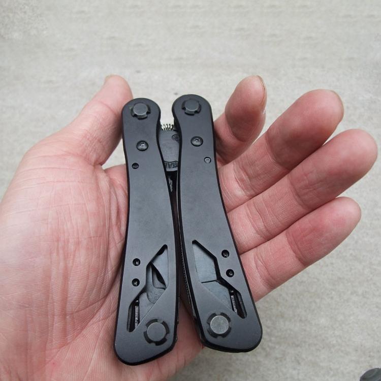 Hot Sale Blackening Treatment Handle Multitool Pliers Multifunction Knife Camping Folding Pliers 10In1 Multi Tool Outdoor Tools