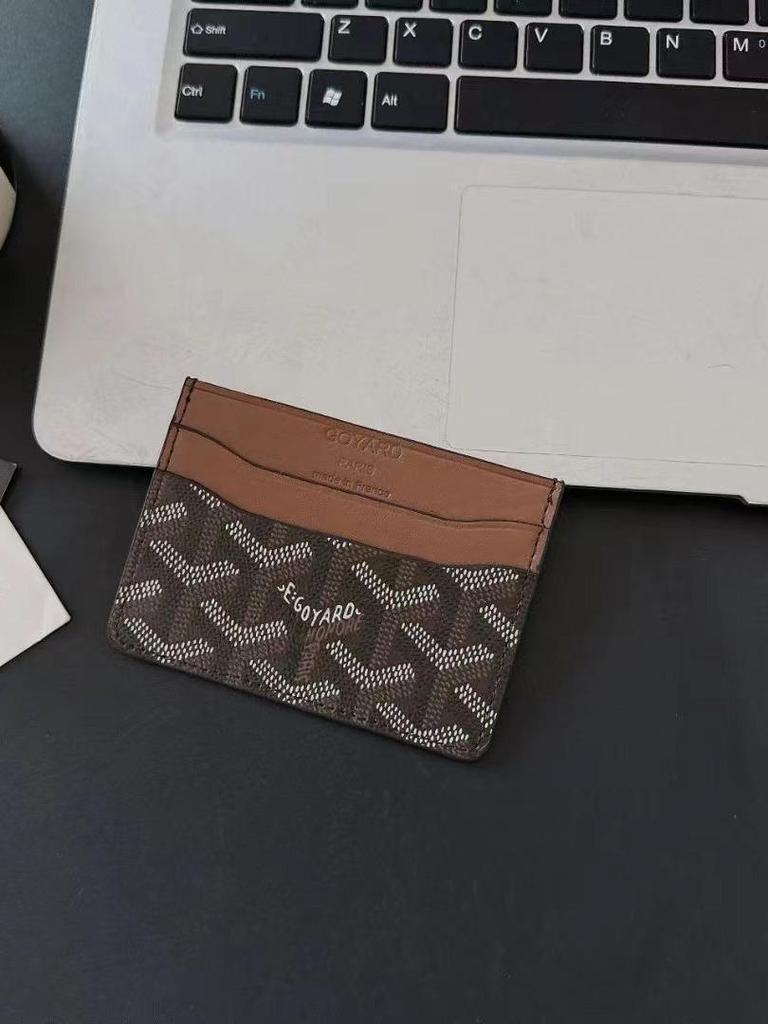 New Ultra-Thin Unisex Card Holder with Multi-Card Slots