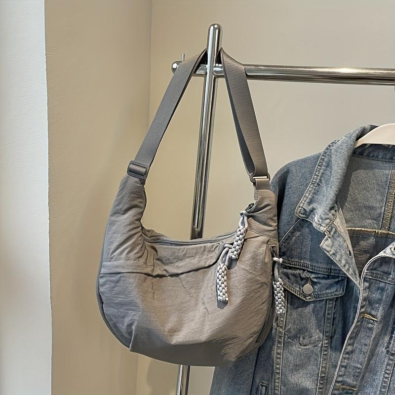 Elegant|Lightweight Lightweight, Elegant Women’s Nylon Crossbody Bag | Large Capacity, Adjustable & Foldable Strap