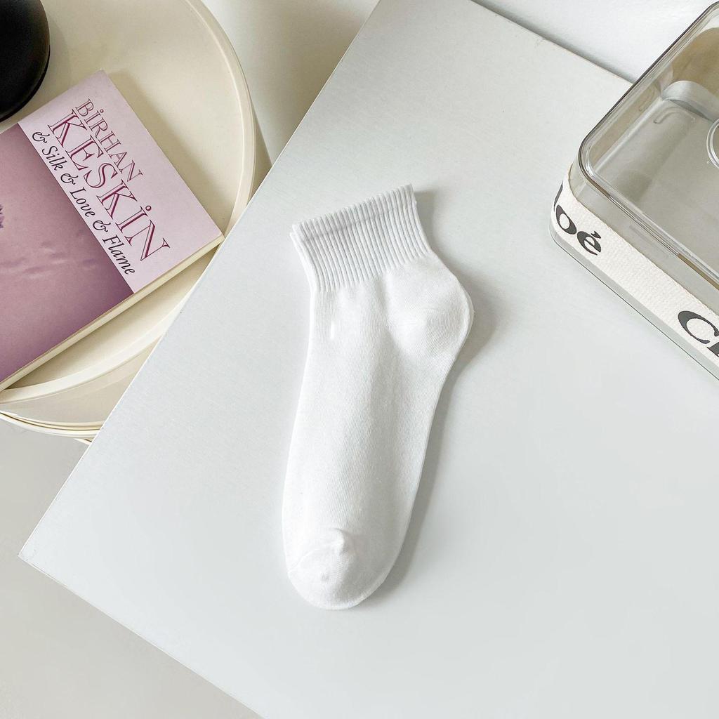 Morandi Color Mid-Tube Sportsocken aus Baumwolle für Damen: Trendy Unifarben für Studium und Freizeit.