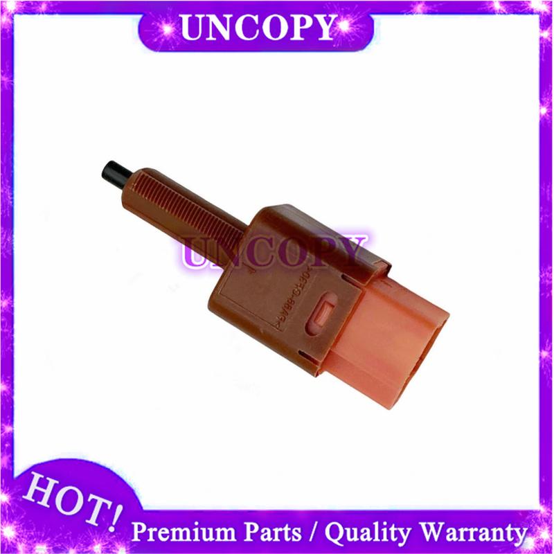 New High Quality 4 Pins Brake Pedal Stop Lamp Switch 25320-BR00A for Nissan Kicks Sentra 1.6L 18-