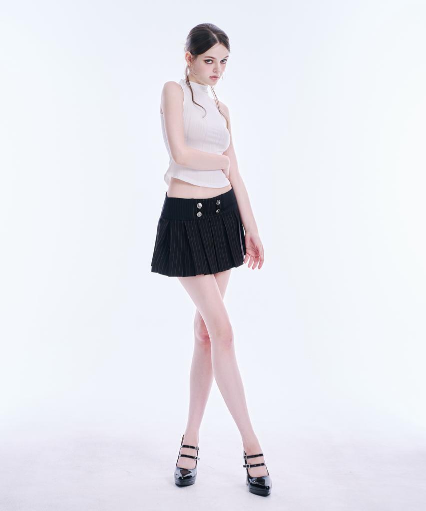 Akeumeseodeu Mock Neck Rib Sleeveless Top (White)