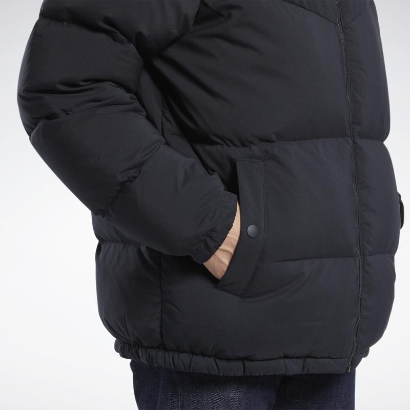 Reebok Jednobarevná bunda se stojáčkem, teplá, na zip, péřová bunda, unisex bundy, černá HS3887