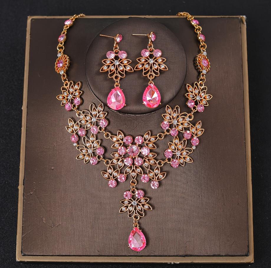 Women's Hanging Necklace Earrings Set Exquisite Charm Bridal Necklace Earrings for Bridesmaid Wedding Masquerade