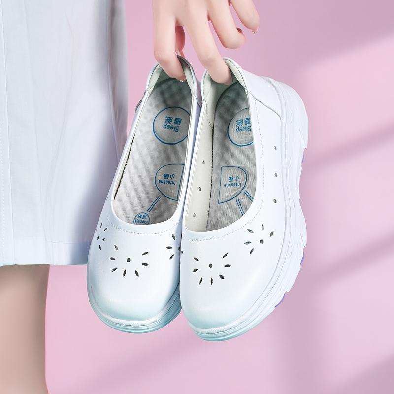Fashion Flat Shoes Women Loafers Casual Slip On Nurse Shoes Women Outdoor Non Slip Soft Breathable White Work Shoe