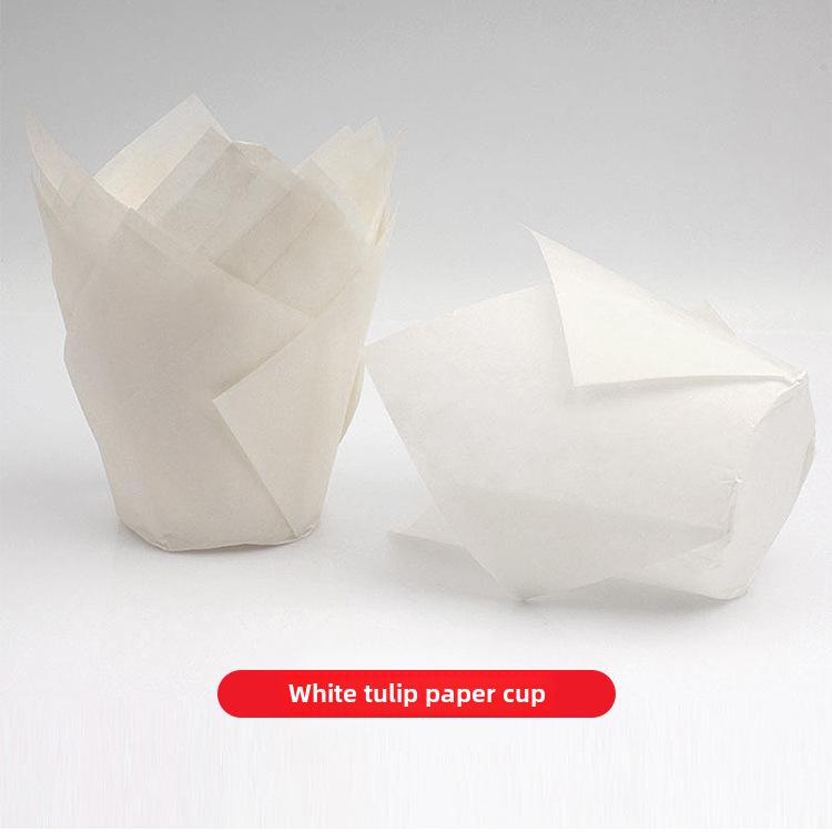 Mehrfarbige Flammen Hochtemperatur Ölfest Tulpenförmige Cupcake-Förmchen