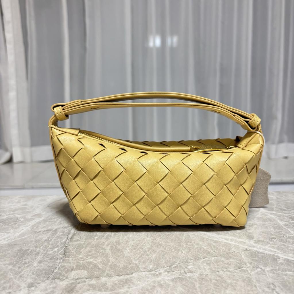 Cross-border cowhide hand-woven mini zipper bento bag niche portable lunch box bag versatile single shoulder underarm women's bag