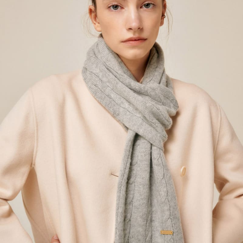 

Saint Luxure Cable Loop Muffler Gray GRAY