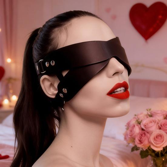 Women Faux Leather BDSM Face Mask Adjustable Blindfold & Gag Headgear for Roleplay Breathable Comfortable Discreet Adult Toy