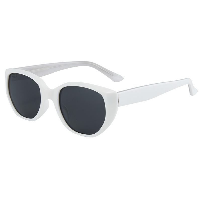 TR High-definition Polarized Cat-eye Sunglasses for Men and Women, Make the Face Appear Smaller, with a High-end Feel, UV Protection, Black Frame