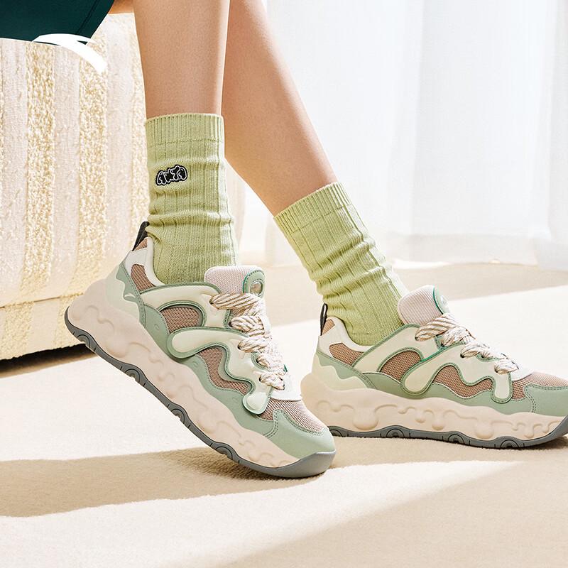 

Anta Naitang Women s Thick-Sole Low-Top Casual Sneakers 7.5