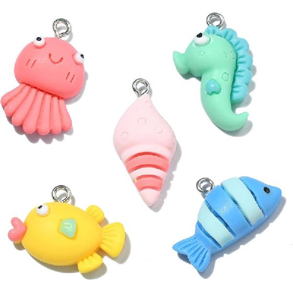 LiQunSweet 50 Pcs Handmade Mixed Random Color Vintage Natural Wood with Resin Cabochon Charm Bead Without Hole Round Shape for Necklace Earring