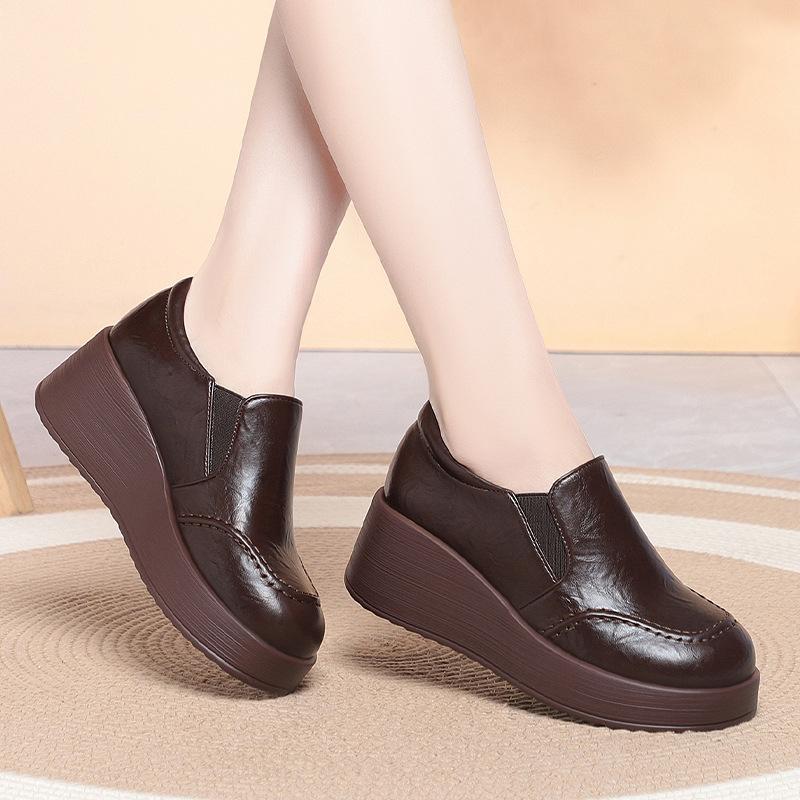 

Womens Soft Sole Leather Wedge Shoes For Middle Aged And Elderly Moms Thick Platform Slip Ons Comfortable Daily Wear For Spring 35