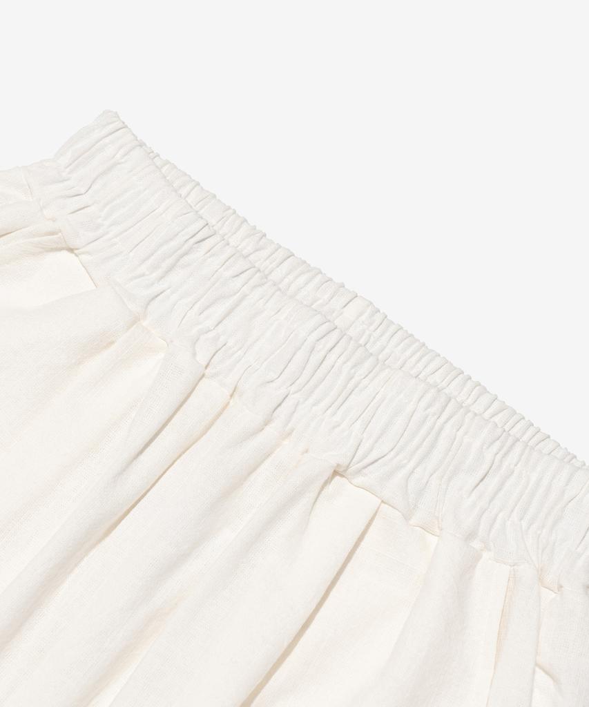CARGOBROS Linen-Like Pintuck Wide Shorts (White)