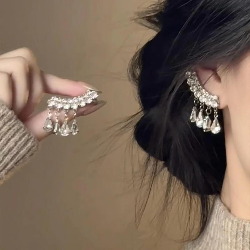 Light Luxury Vintage Chinese Style Water Drop Tassel Dangle Earrings For Women