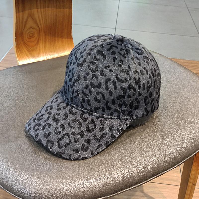 

Детская осенне-зимняя модная универсальная теплая трендовая бейсболка из искусственного меха под леопарда Adult average size темно-серого