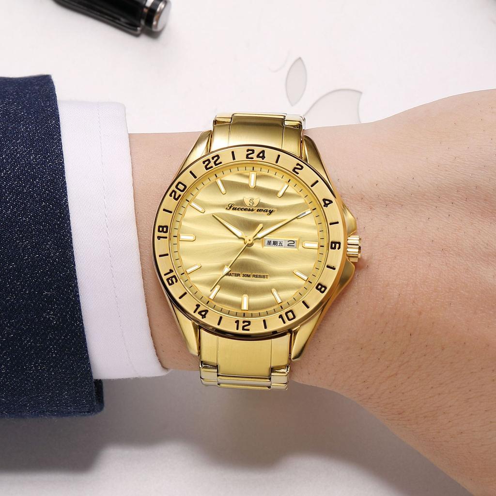 Fashion Men'S Personality Watch Steel Belt Quartz Watch Trend