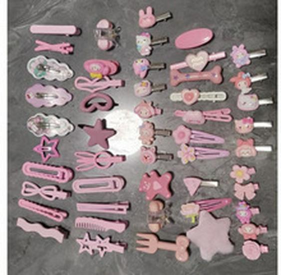 Hello Kitty 15-Piece Hair Clip Set – Cute Japanese Cartoon Hair Accessories