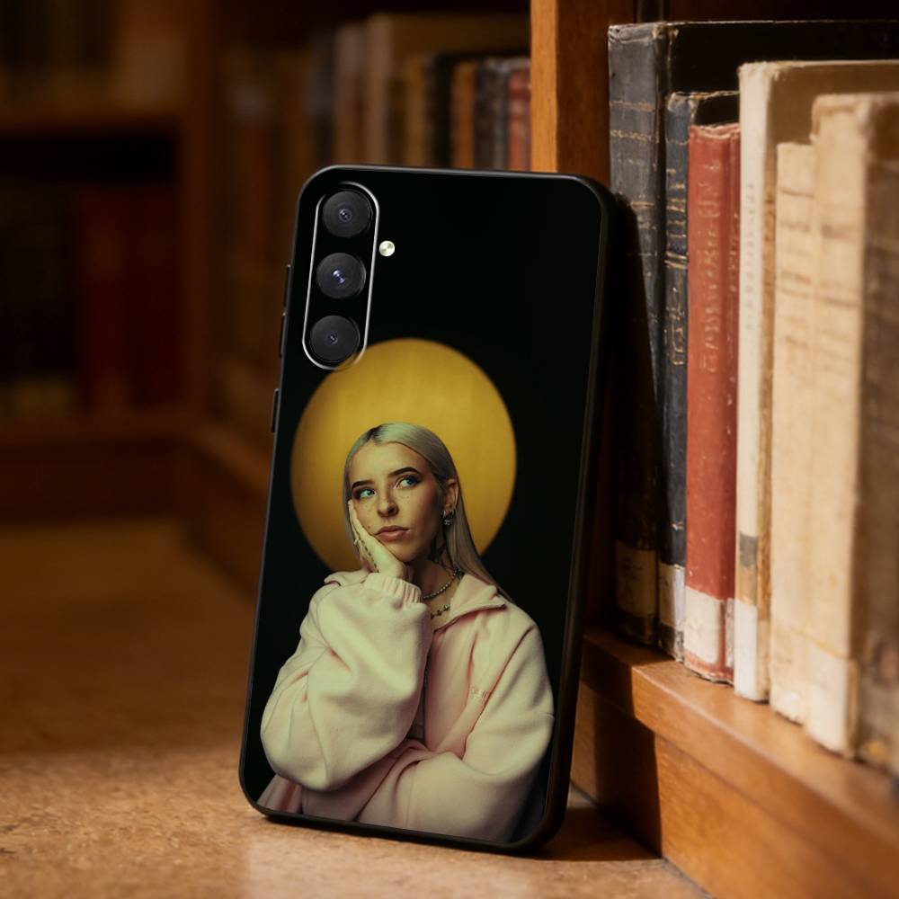 Singer Young M-Miko   Phone Case For Samsung S26,S25,S24,S23,S22,S21,Ultra,Plus,FE Black Soft Cover