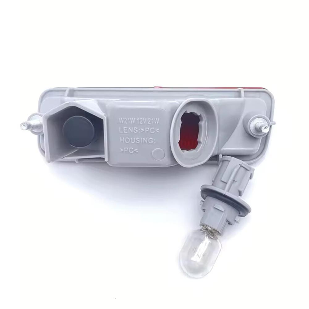 For 2014-2018 Nissan Juke Rogue X-Trail Rear Bumper Fog Lamp Brake Light w/ Bulb