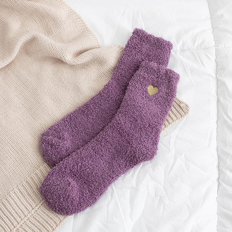 Women's Heart Shape Embroidered Coral Fleece Mid-Calf Socks - Non-Shedding, Thickened, Warm for Autumn and Winter.