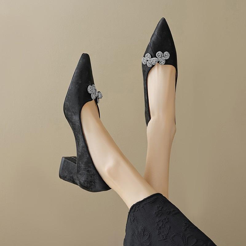 Escarpins à Talons Hauts Fins pour Femmes Style Chinois Décoration Boucle en Cristal Bout Pointu Peu Profond Concis Robe Chaussures de Fête Femmes