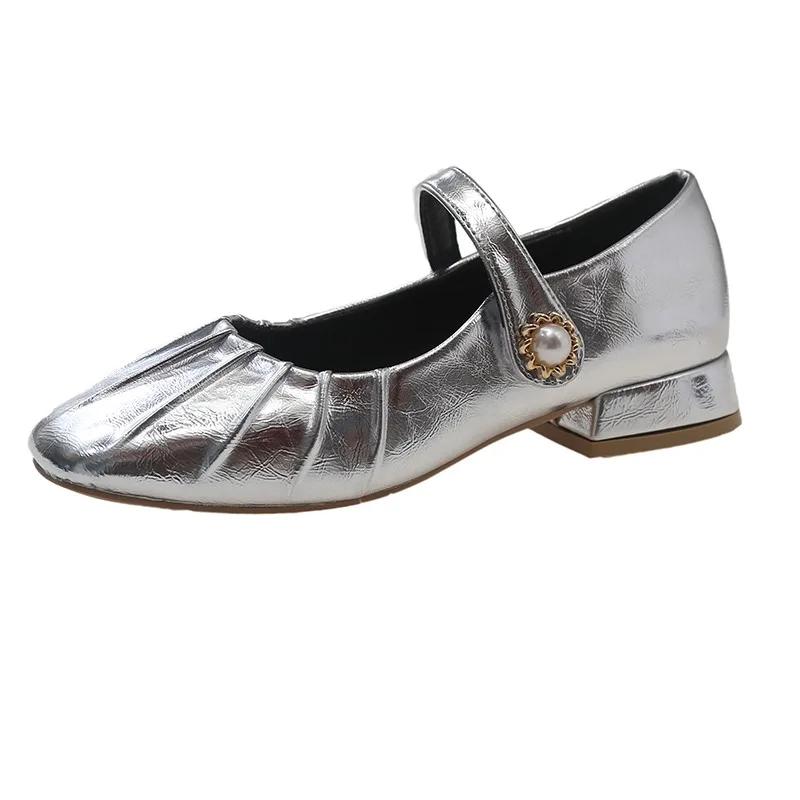 

Модная обувь для женщин 2025 Новые слипоны Большие размеры Женские туфли на высоком каблуке Осенние Милые Мэри Джейн Низкий каблук Плиссированные Жемчужные туфли Женские Zapatos 44 серебряный