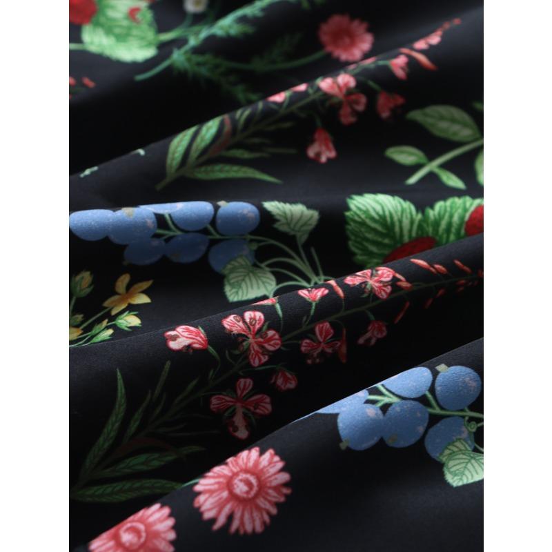 Mini Dress with A Square Neckline, Open Back and Puff Sleeves In A Floral Print