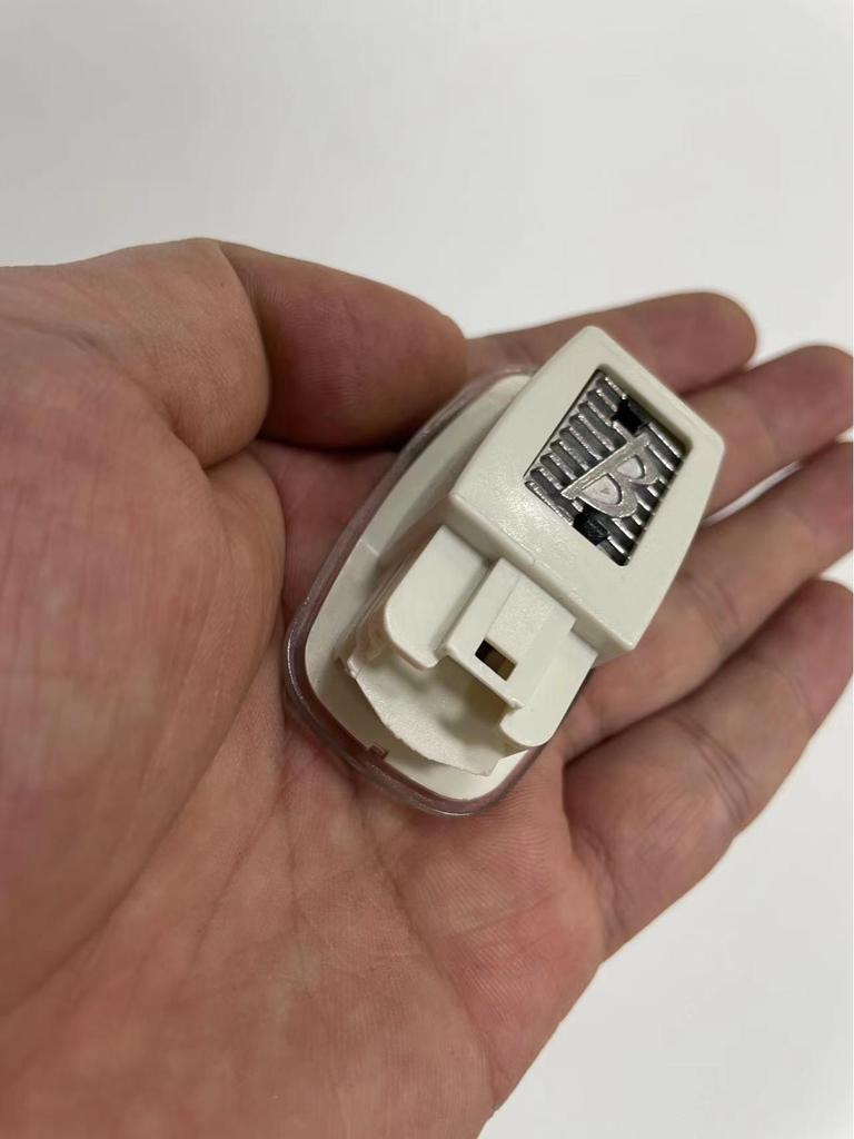 Lumină de bun venit și ambientală compatibilă pentru ușă pentru Mercedes-Benz E-Class Coupe, CLS și CLA