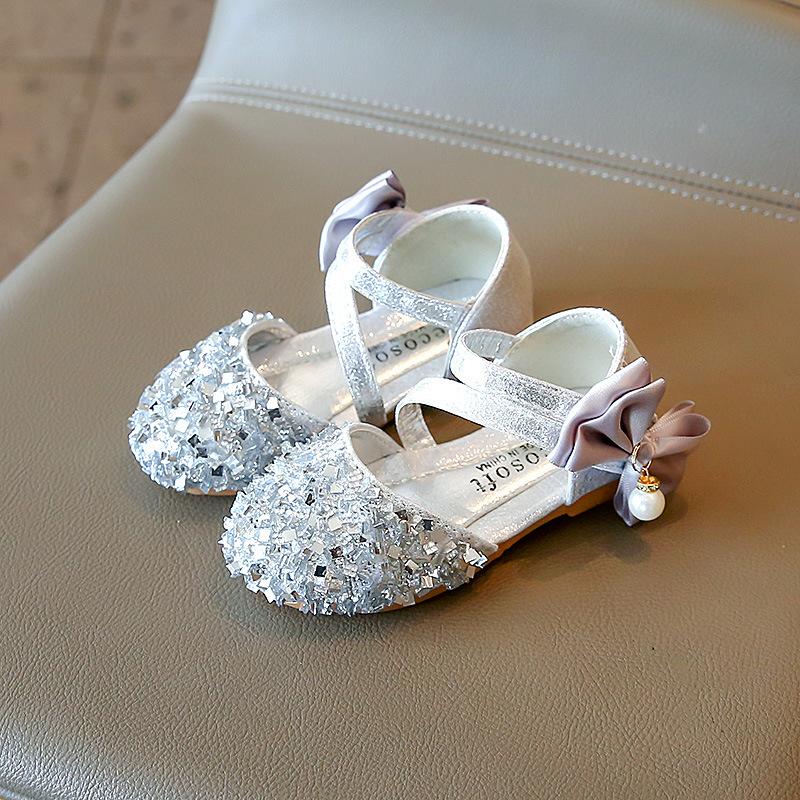 New Girl Shoes Summer Versatile Shiny Princess Shoes Exquisite Sweet Versatile Sandals Anti Slip Retro Simple Classic Kid Shoe