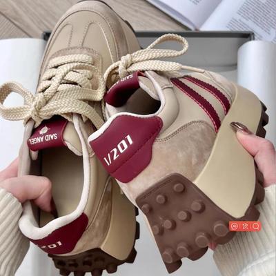 Fashion Original Vintage Luxury Sneakers Designed for Women Suede Short Plush Sneakers for High Street Girls Ladies Tennis