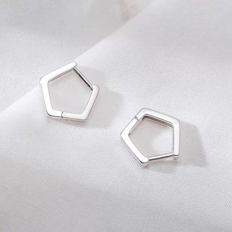 2023 Japanese-Korean Fashion: 925 Pure Silver Smooth Circle Earrings