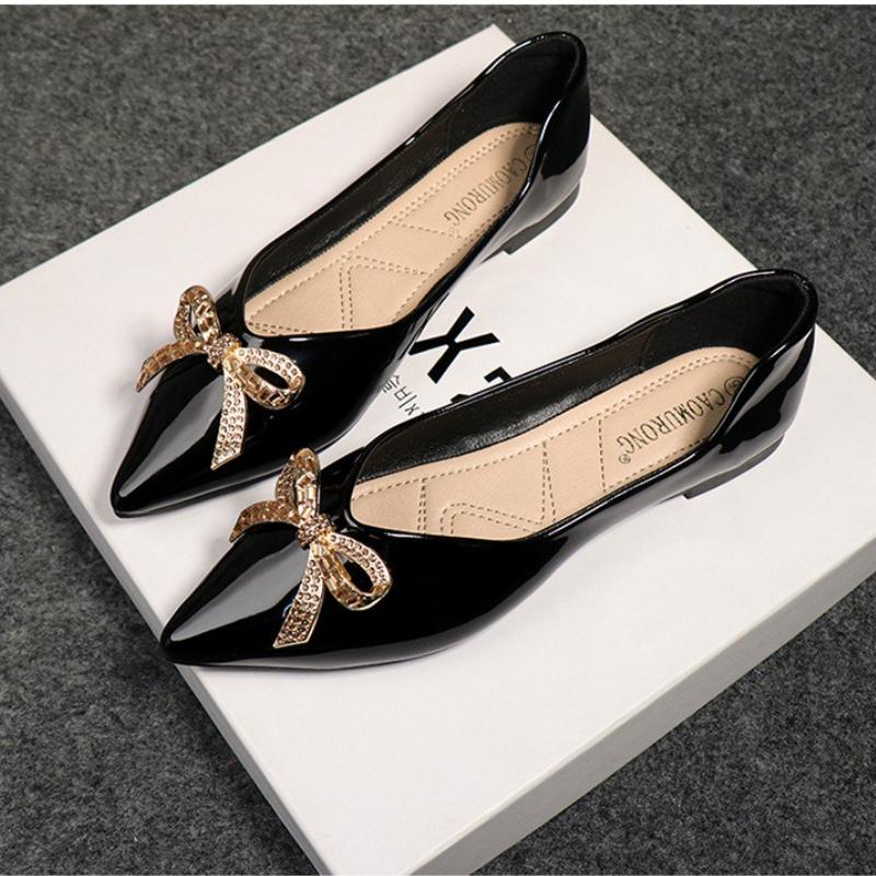 Neue Damen Flache Schuhe Mode Lackleder Goldene Schleife Freizeit Schuhe Slip-on Loafer