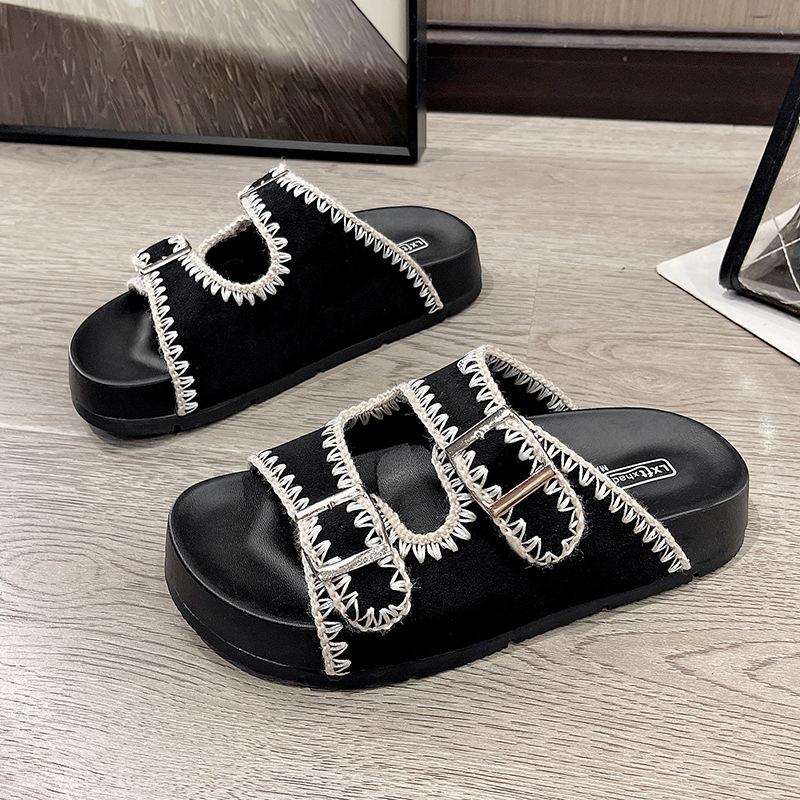 Flat Bottom One-word Outer Slippers Women's Fashion 2025 New Summer Belt Buckle Fairy Wind Soft Bottom Seaside Cool Slippers
