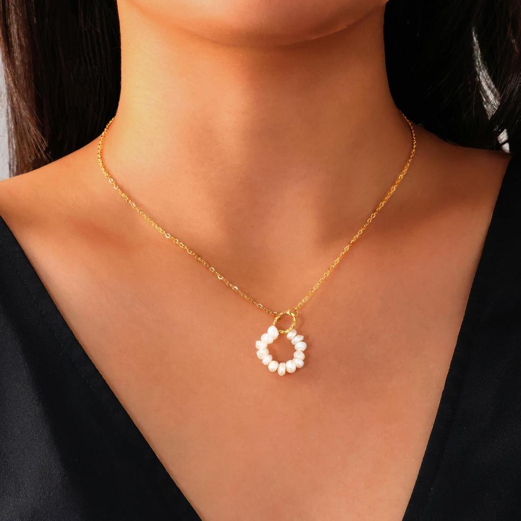 Sleeping Garden French Pearl Circle Necklace Commuter Versatile Titanium Steel Necklace Does Not Fade Summer
