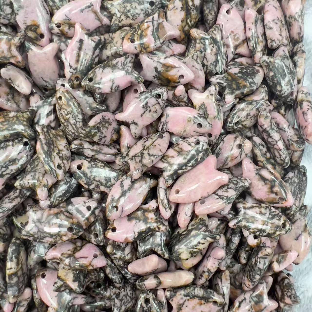 

Кристалічний Агат Напівдорогоцінний Камінь Маленька Рибка Кулон для DIY Намиста, Брелока або Аксесуара-Шарму