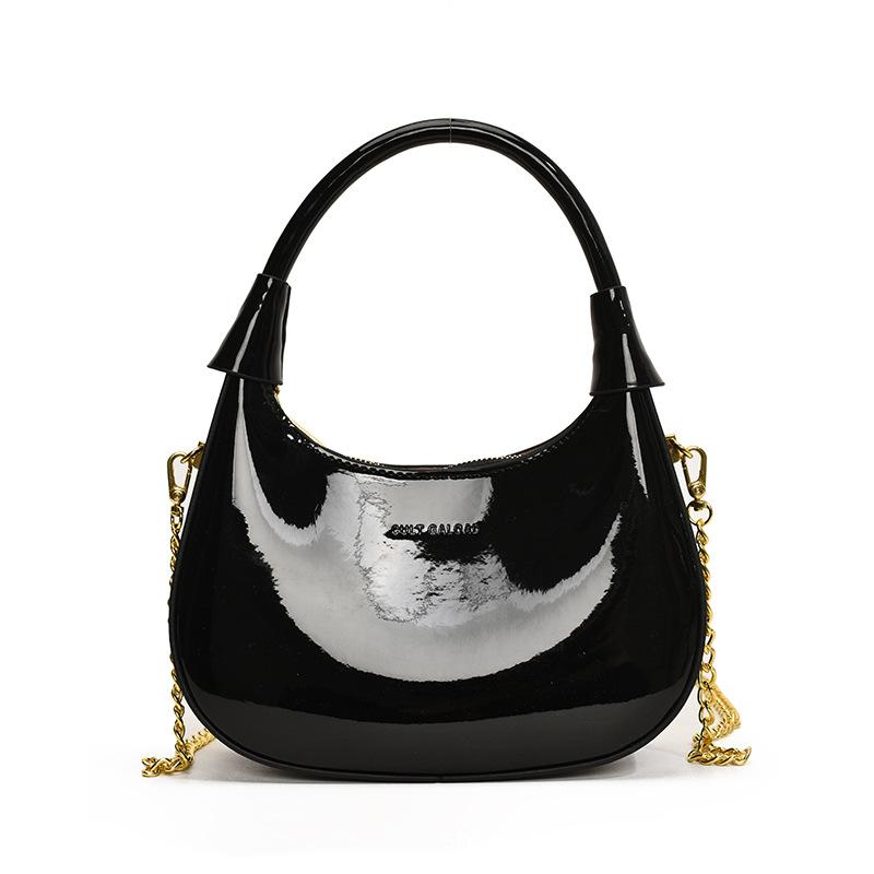2025 Autumn and Winter New Fashion Glossy Commuter Bag Casual Versatile Patent Leather Crescent Bag Single Shoulder Armpit Bag Women's Bag