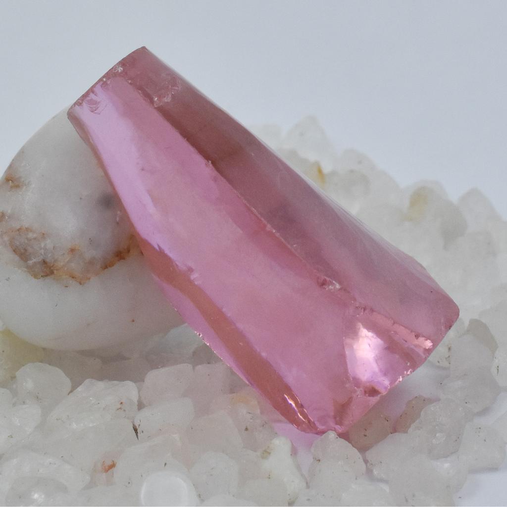 Natural Pink Sapphire Uncut Raw Rough 269.55 Ct Loose Gemstone CERTIFIED AR-3402-S