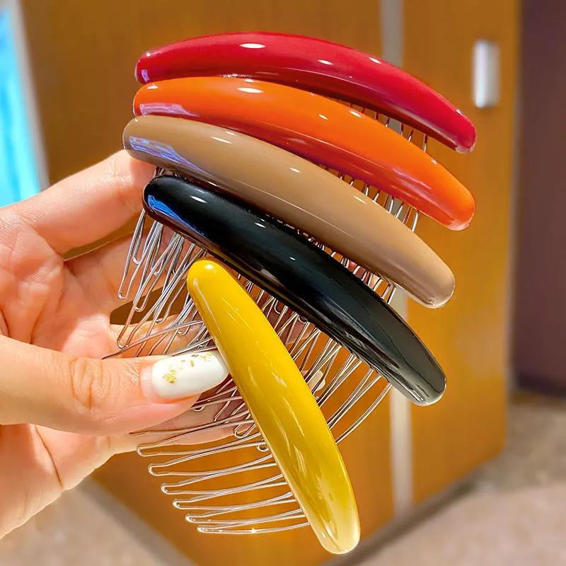 Hair Comb and Hairpin Combination for Simple Side Parting Hair Clips for Hair Without Any Trace At The Back of The Head and For Messy Hair At The Top.
