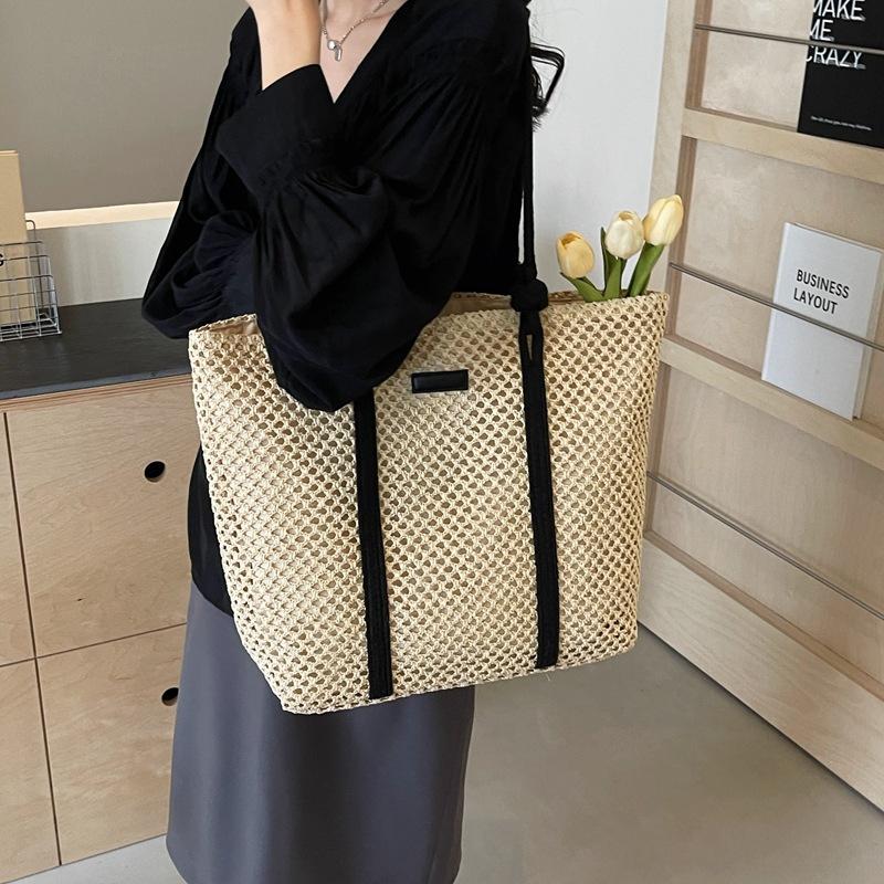 Fashion Woven Bag 2025 Spring New Beach Vacation Going Out Large Capacity Tote Bag Shoulder Women's Bag