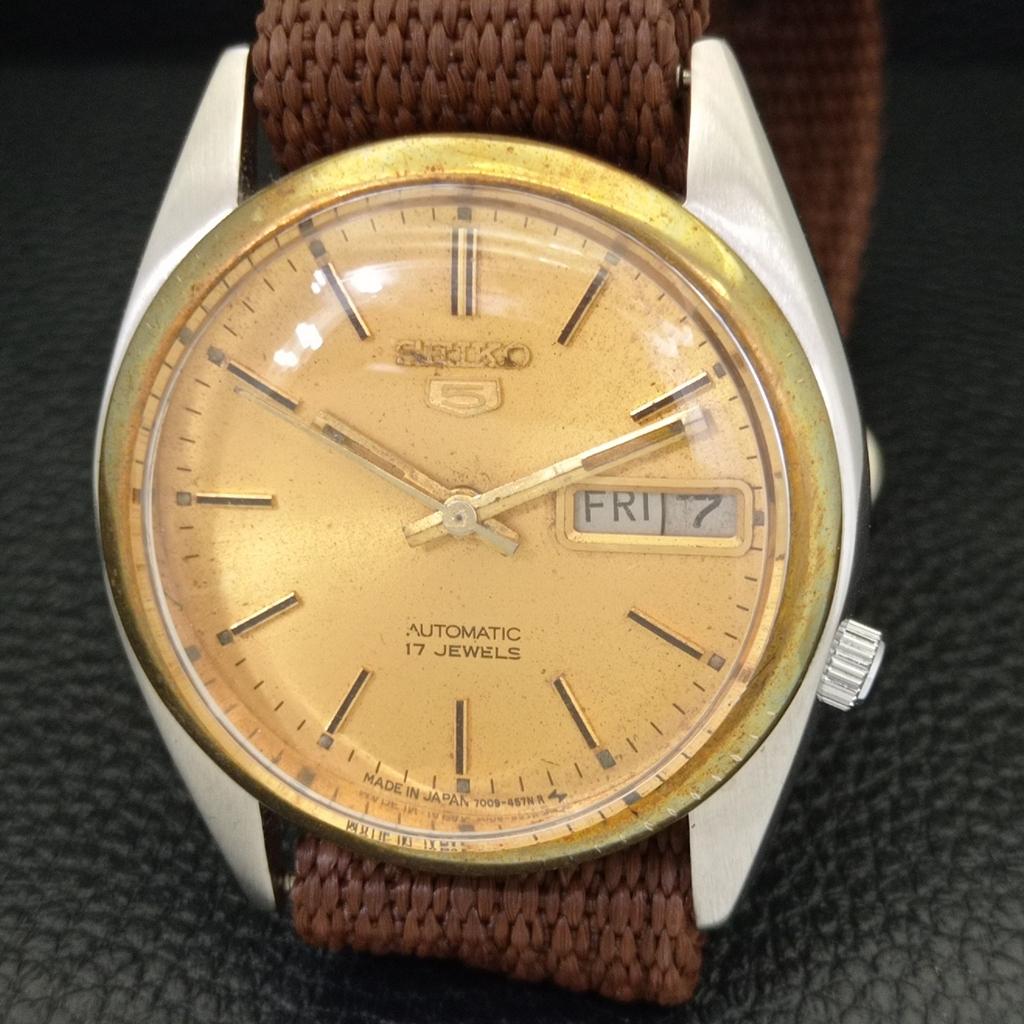 VINTAGE SEIKO 5 AUTOMATIC 7009A JAPAN MENS ORIGINAL DIAL WATCH a702392-5 R124-a702392